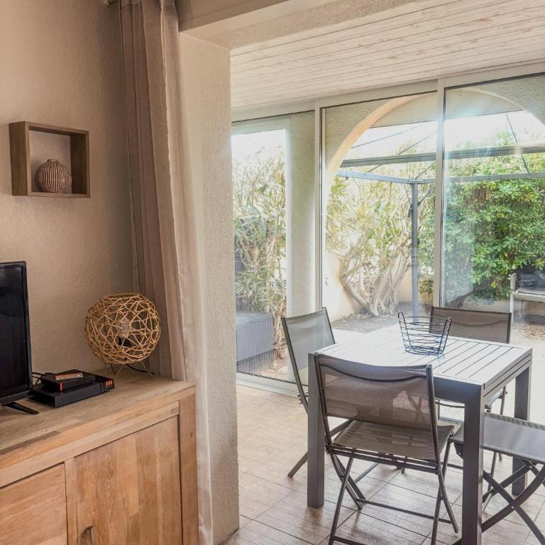 Joli T2, à 400m à pied de la mer - Piscine privée - Apartment mit 1 Schlafzimmer - 3