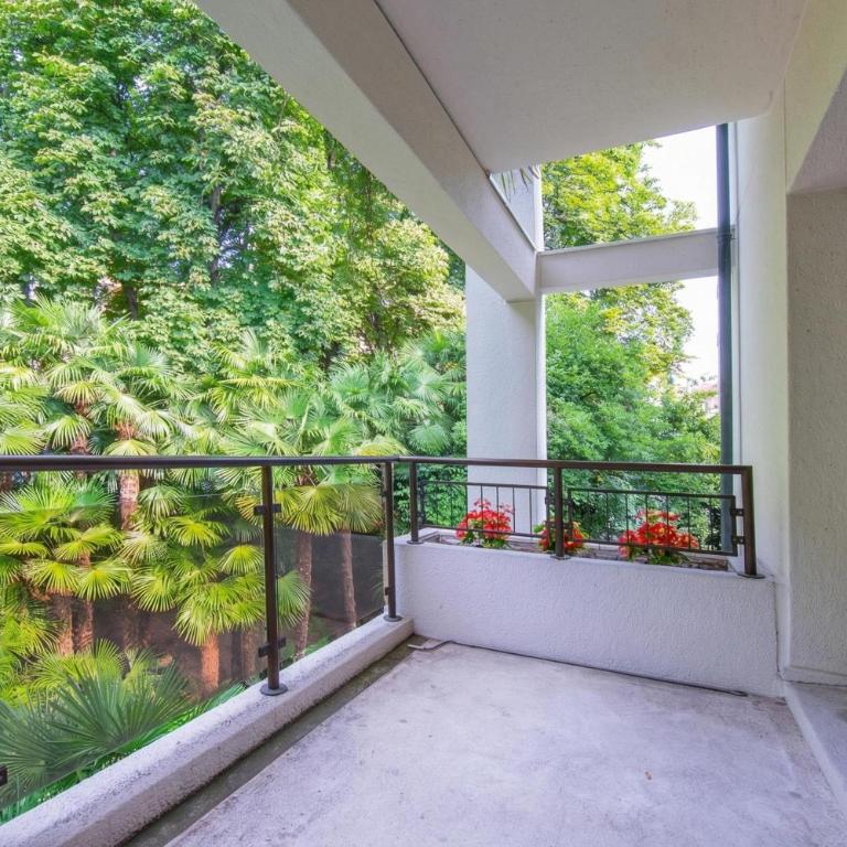 Maraini Elegante Apartment with Jacuzzi & Balcony - Happy Rentals - Appartamento con Terrazza - 16