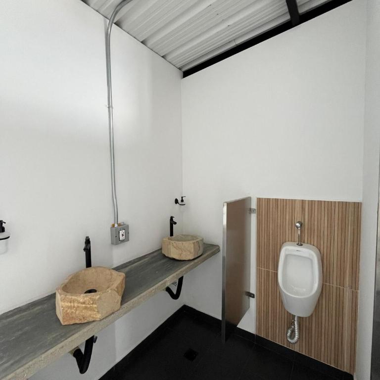Alojamiento en Medellín, con Jaccuzzi en la terraza LOF By Roots Rentals - Apartamento de 1 dormitorio - 41