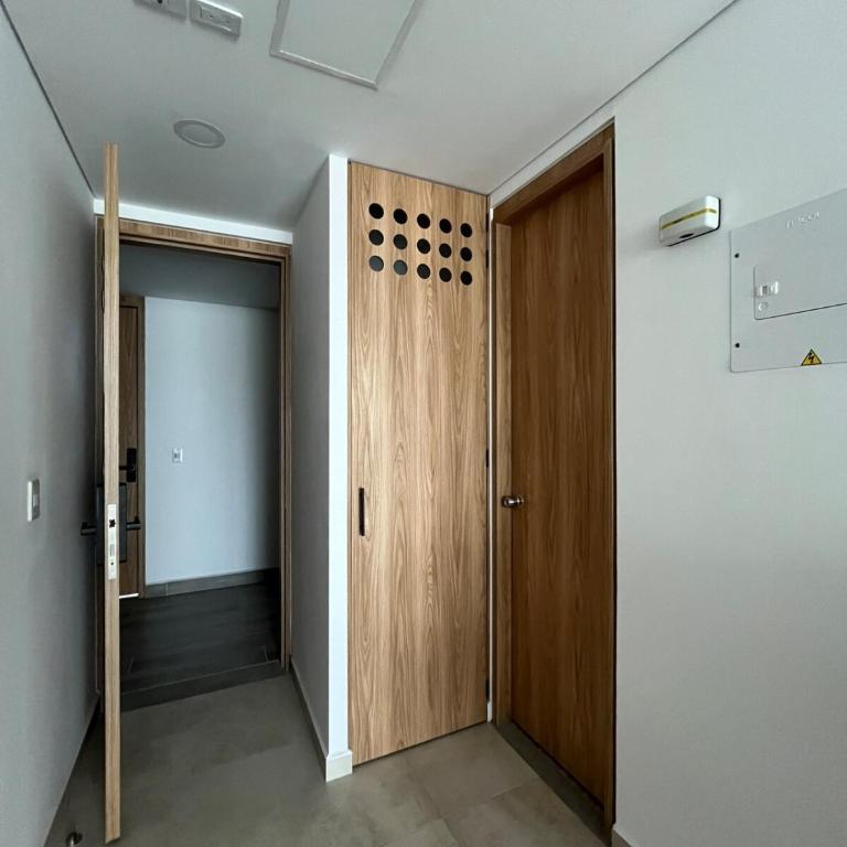 Alojamiento en Medellín, con Jaccuzzi en la terraza LOF By Roots Rentals - Apartamento de 1 dormitorio - 31