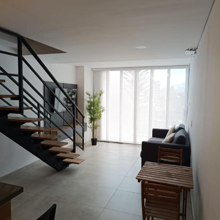 Alojamiento en Medellín, con Jaccuzzi en la terraza LOF By Roots Rentals - Apartamento de 1 dormitorio - 28