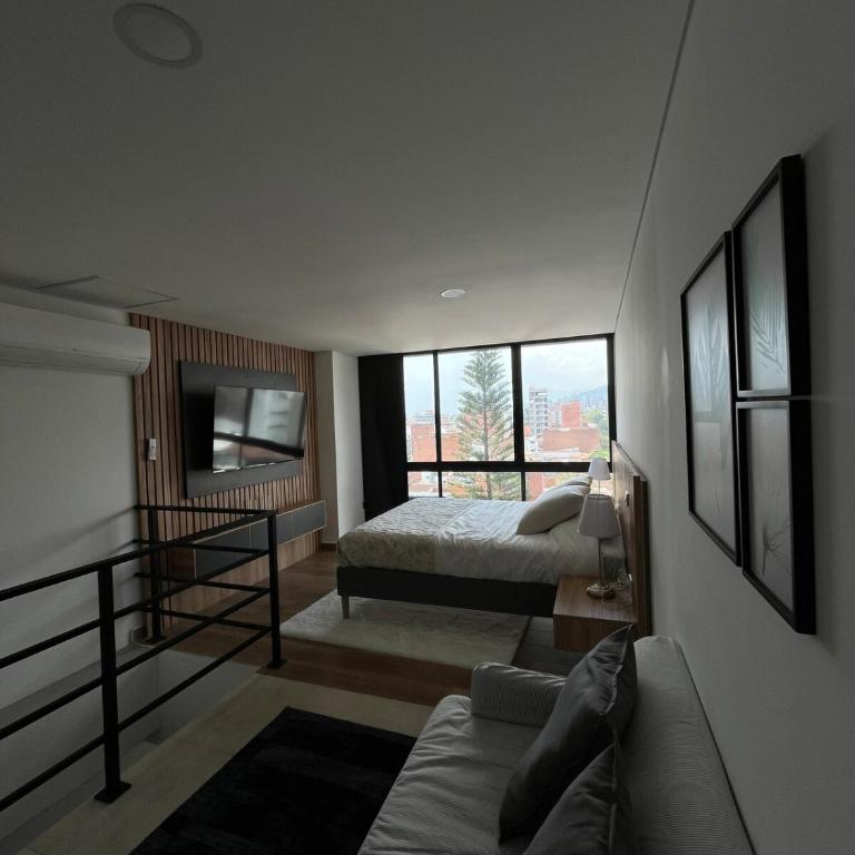Alojamiento en Medellín, con Jaccuzzi en la terraza LOF By Roots Rentals - Apartamento de 1 dormitorio - 19