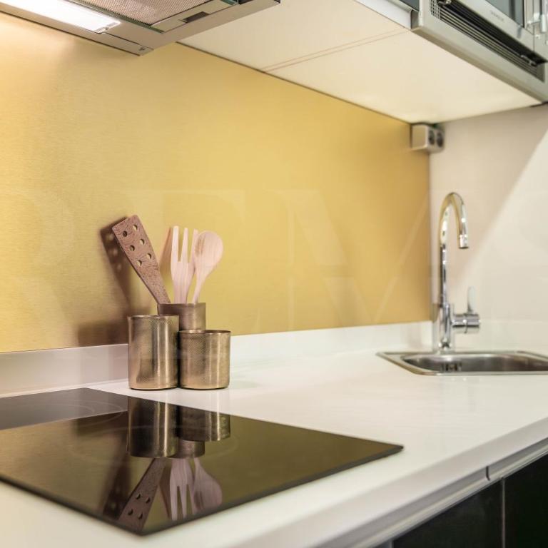 Black & Gold Suite Picasso-Inspired REMS - Apartamento de 1 dormitorio - 18