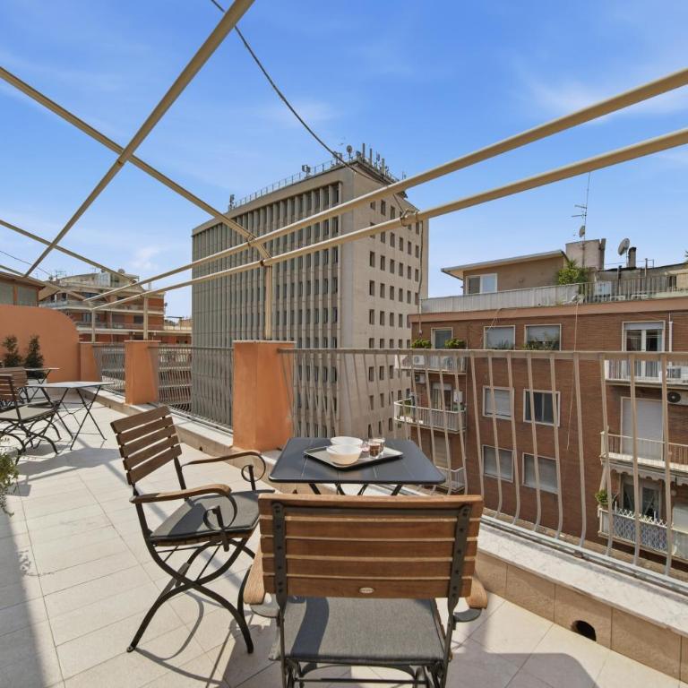 Alpha Domus 15 - Four-Bedroom Luxury Apartment - 2