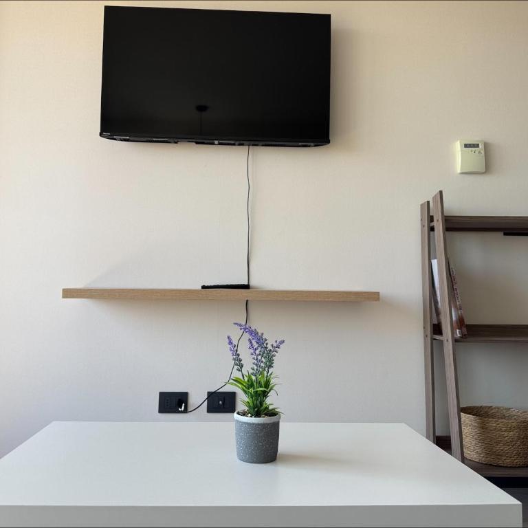 Dpto nuevo y Económico Florida Center - Two-Bedroom Apartment - 17