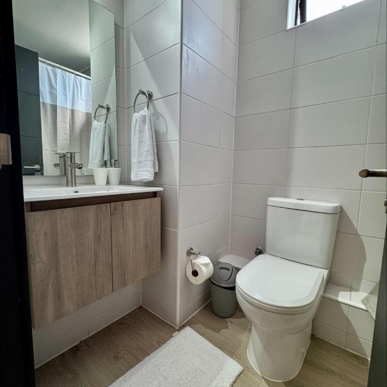 Dpto nuevo y Económico Florida Center - Two-Bedroom Apartment - 16