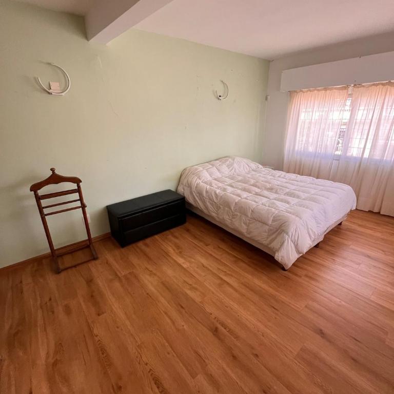 Entire house in Parque Batlle - One-Bedroom House - 11