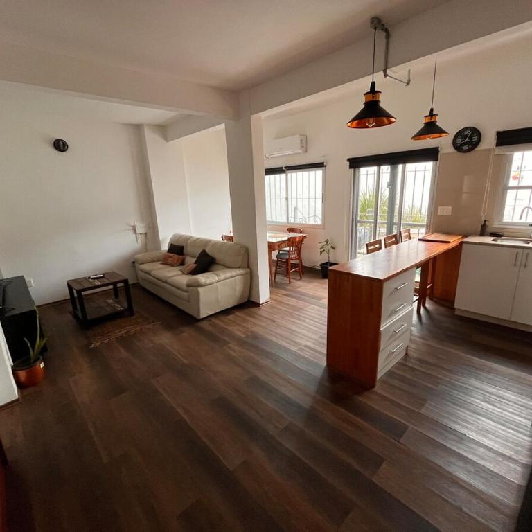 Entire house in Parque Batlle - One-Bedroom House - 17