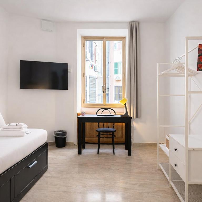 Elegant 2BR near Colosseum & San Giovanni Metro - Appartamento con 2 Camere da Letto - 15