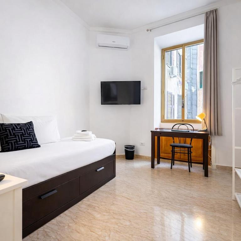 Elegant 2BR near Colosseum & San Giovanni Metro - Appartamento con 2 Camere da Letto - 2