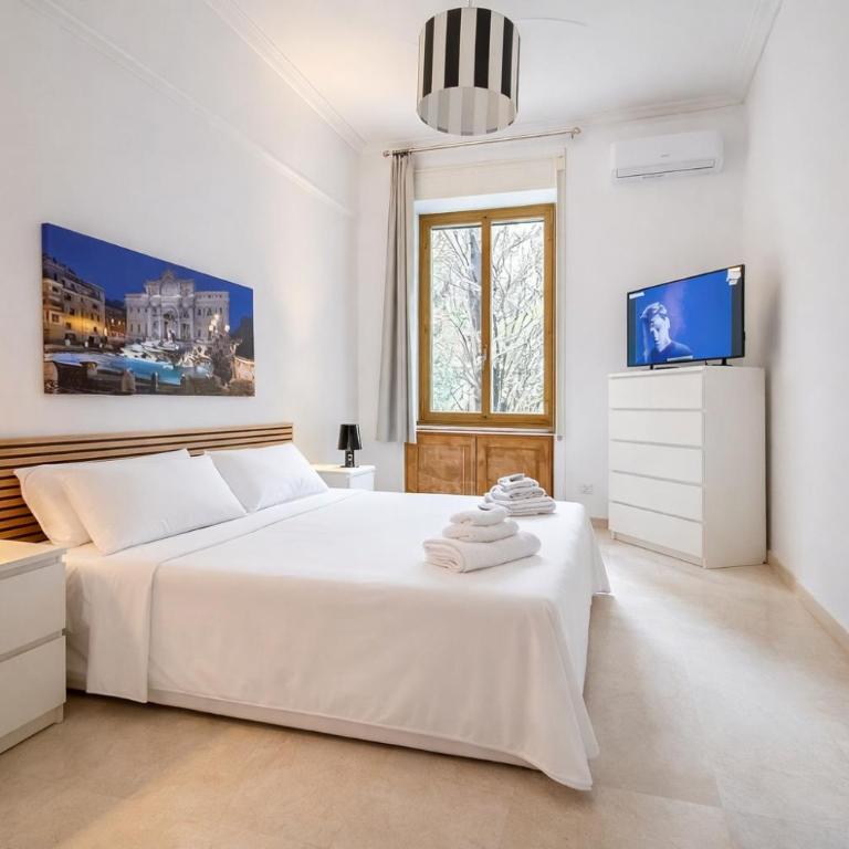 Elegant 2BR near Colosseum & San Giovanni Metro - Appartamento con 2 Camere da Letto - 1