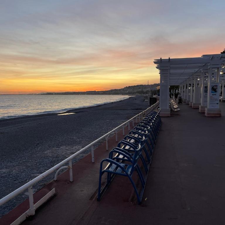 Palais Catherina 3 pièces Plage et Commerces Rivoli - Appartement 2 Chambres - 28