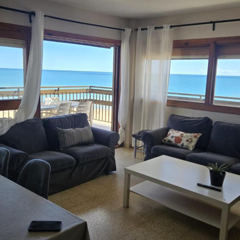 Magnifico piso en primera línea de playa - Apartamento - 1