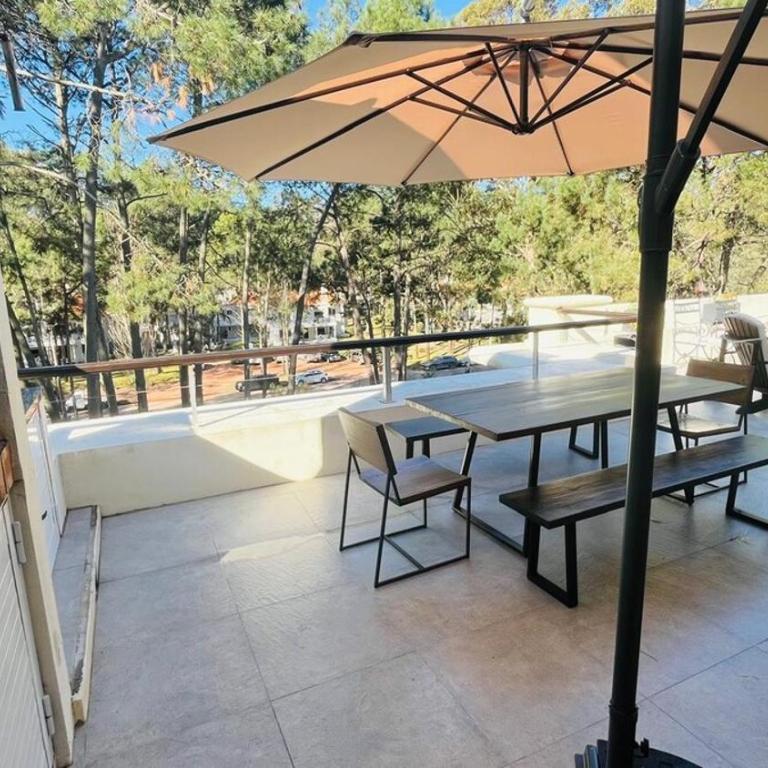 Expectacular apto de 2 ambientes con gran terraza con vistas - Apartamento de 1 dormitorio - 35