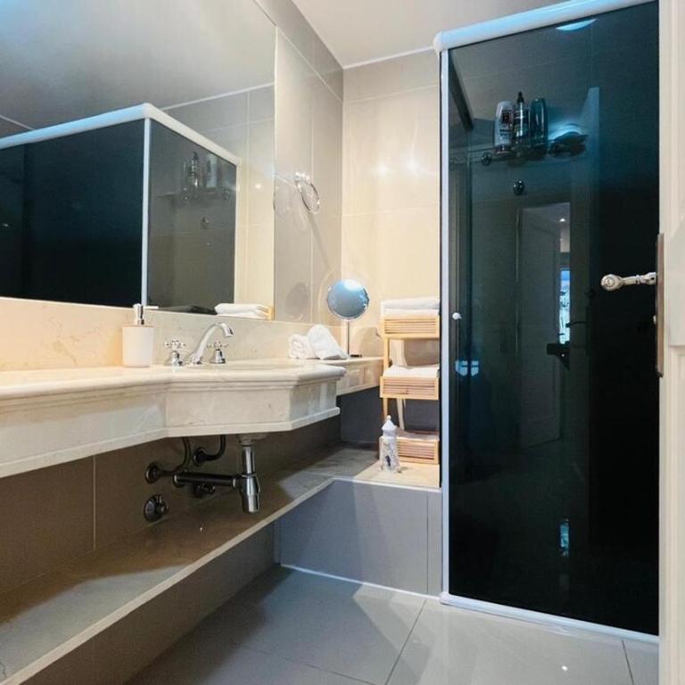 Expectacular apto de 2 ambientes con gran terraza con vistas - Apartamento de 1 dormitorio - 40