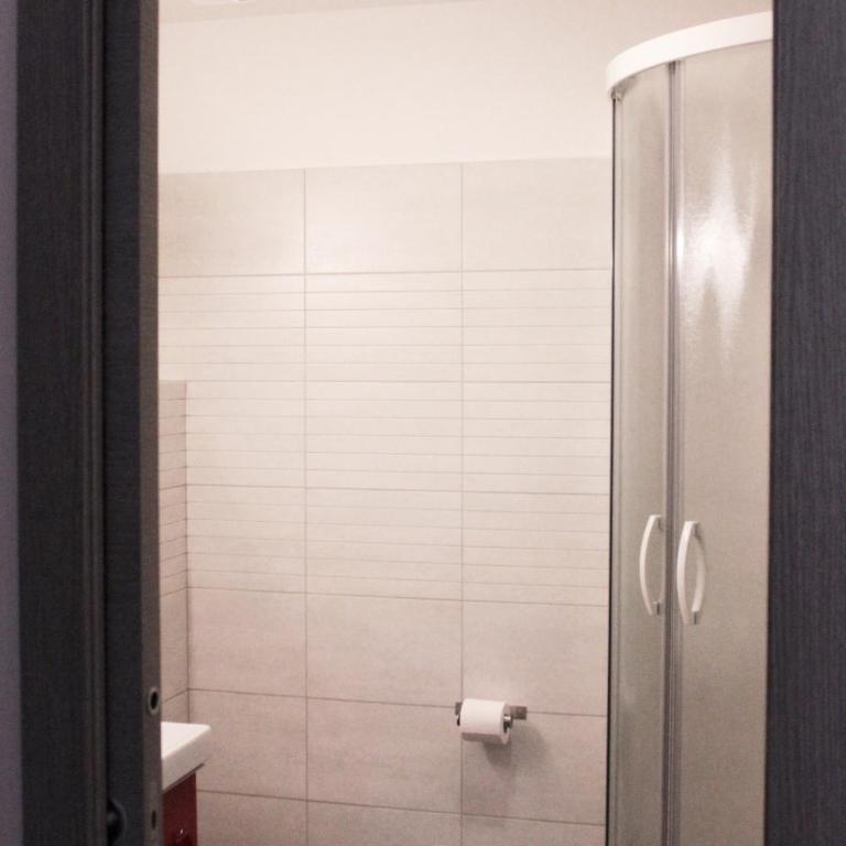 Arcadia Domus - Camera Tripla con Bagno Privato - 7