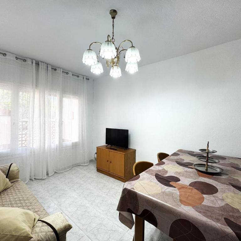 Descubre L'Escala: playas, calas e historia - HISP-7-96 - Apartment - 4