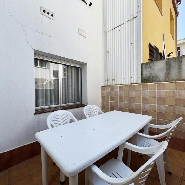 Descubre L'Escala: playas, calas e historia - HISP-7-96 - Apartment - 13