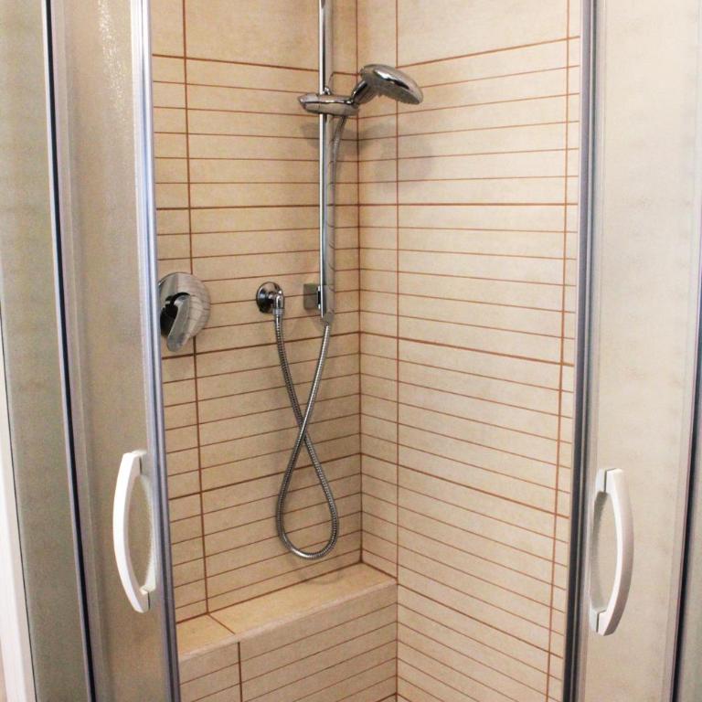 Arcadia Domus - Camera Quadrupla con Bagno Privato - 27
