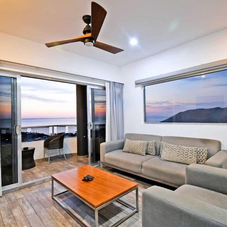 Gated Community Oceanview Condo Pool & Gym - Apartamento - 1