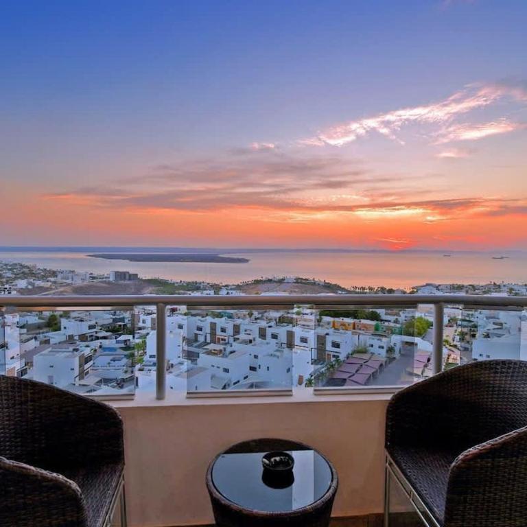 Gated Community Oceanview Condo Pool & Gym - Apartamento - 3
