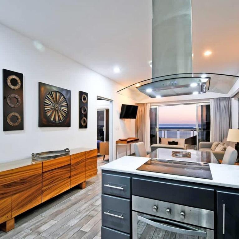 Gated Community Oceanview Condo Pool & Gym - Apartamento - 11