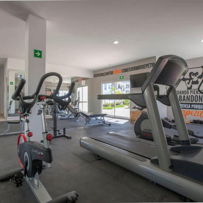 Gated Community Oceanview Condo Pool & Gym - Apartamento - 32