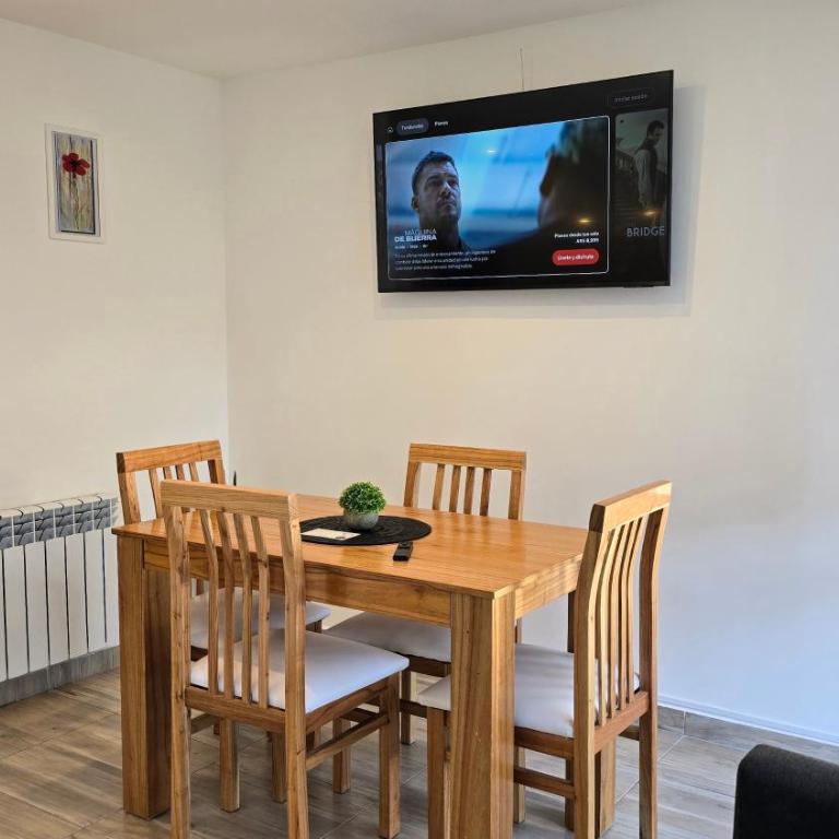 A metros de la calle principal - Apartamento de 1 dormitorio - 3