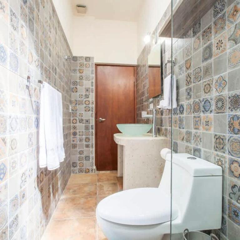 Coastal Stay Steps From the Malecon - Vacation Home - 18