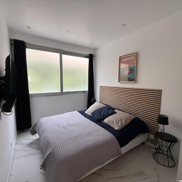 Magnifique appartement vue mer, spacieux et traversant - Appartement 2 Chambres - 14