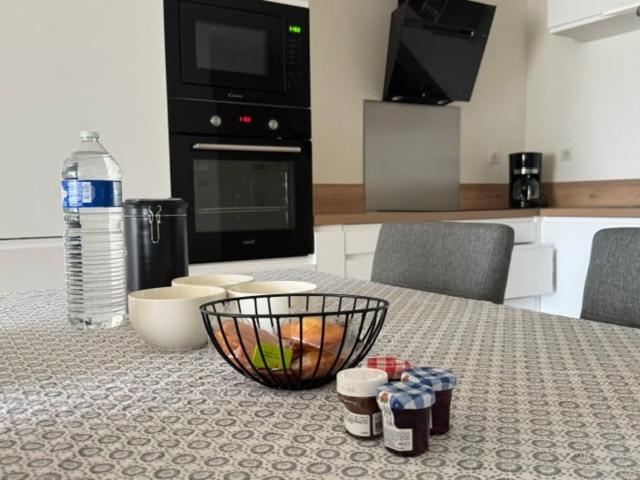 Renovated one bedroom apartment Capitou 2 ou 4 people - One-Bedroom Apartment - 11