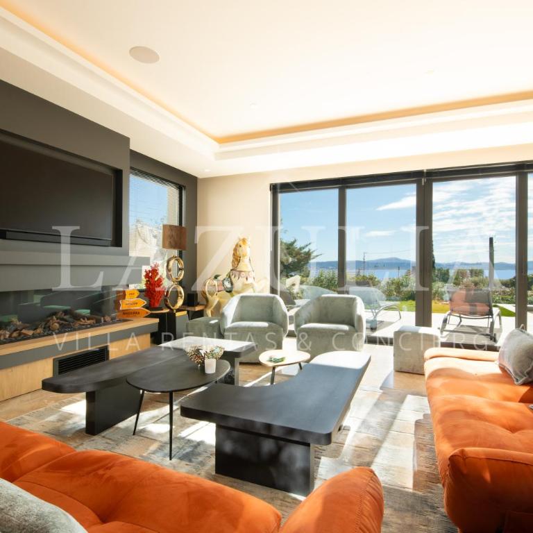 Villa avec piscine privée, vue mer et proche plage Sainte-Maxime 10 personnes - Villa mit Meerblick - 9