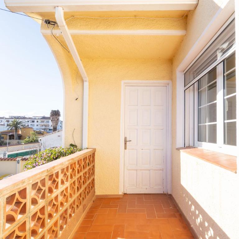 RESIDENCIA ALBERES -Apartamento completo con piscina, barbacoa, parking- B - Apartamento de 2 dormitorios con terraza - 23
