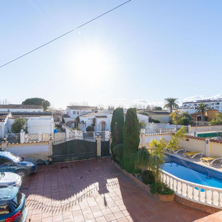 RESIDENCIA ALBERES -Apartamento completo con piscina, barbacoa, parking- B - Apartamento de 2 dormitorios con terraza - 33