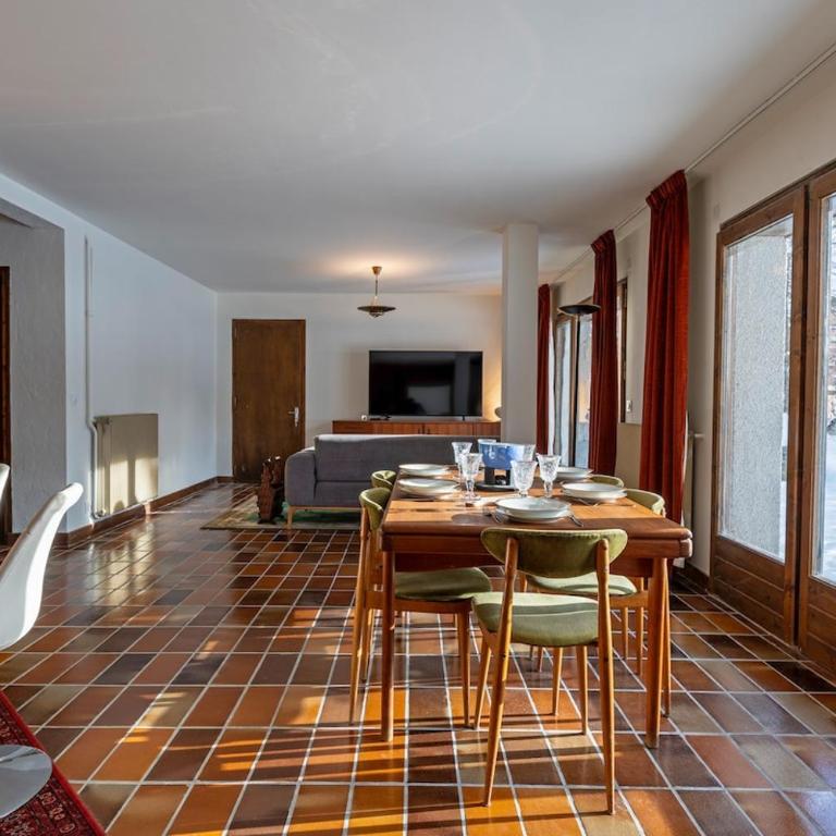 Chalet Hautes Pierres 11 lits idéal grand groupe - Chalet - 30