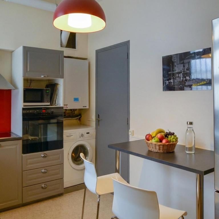 Spacieux et chic sur les quais avec parking - Apartment mit 2 Schlafzimmern - 9