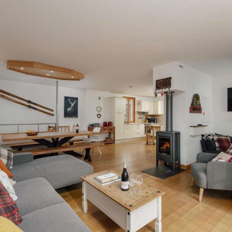 Simply Morzine - Chalet Coeur de Morzine - Superior Chalet - 6