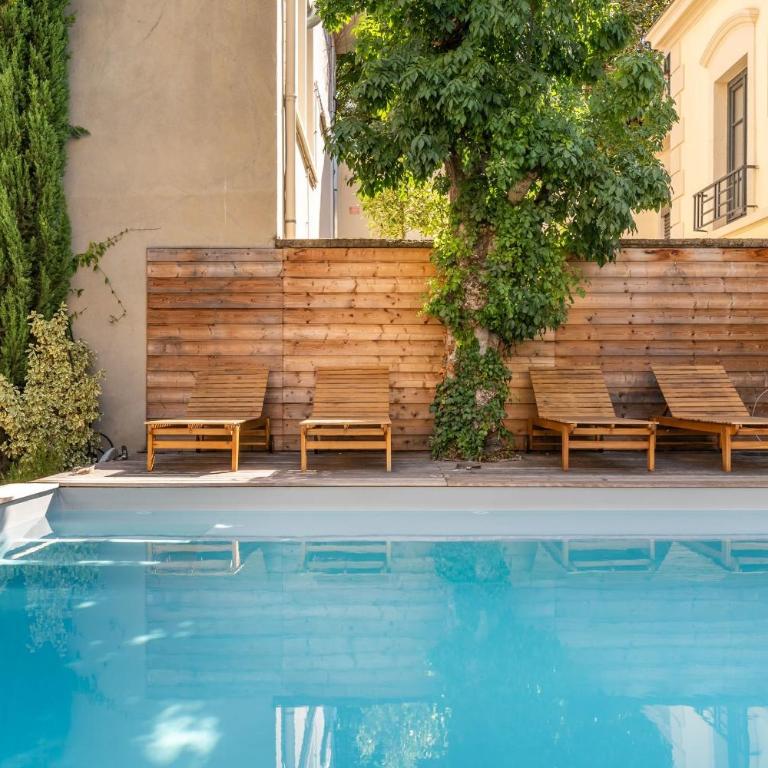 Découverte - une villa avec piscine qui révèle tout son charme - Maison de Vacances - 5