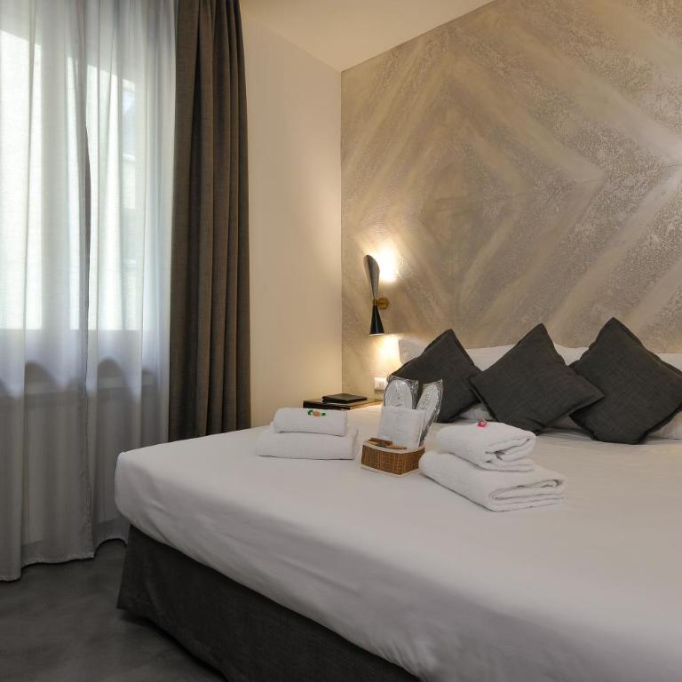 Hotel Lungarno Vespucci 50 - Camera Matrimoniale Deluxe - 6
