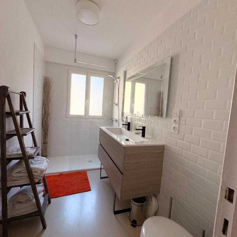 Beautiful accommodation, terrace, parking - Appartement 3 Chambres - 7
