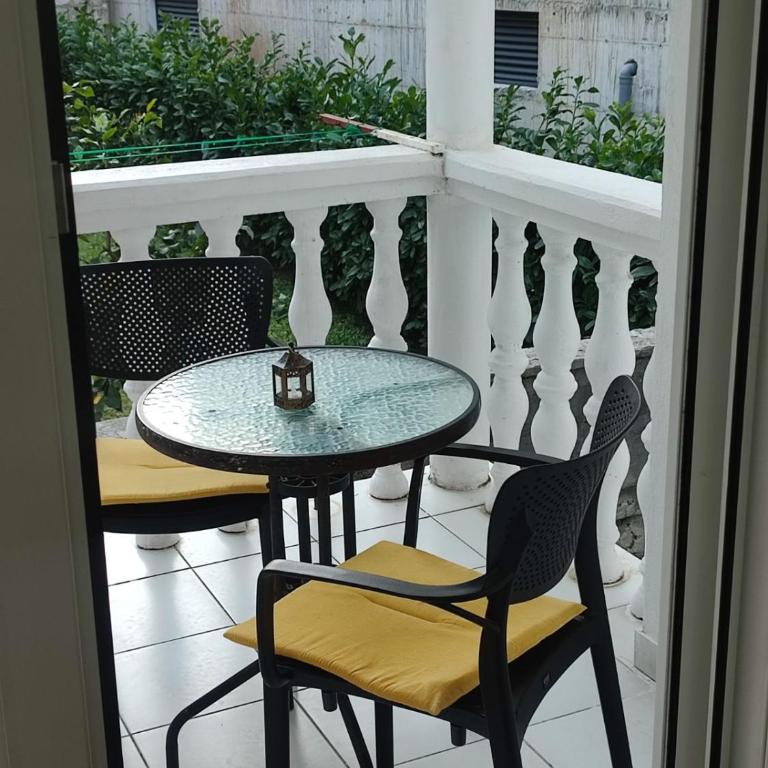 Apartman Budva - Apartman s 1 Spavaćom Sobom i Terasom - 10