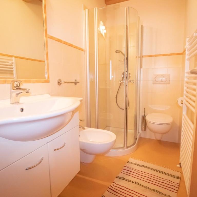 Casa Podestà - Appartamento con 2 Camere da Letto e Balcone - 8