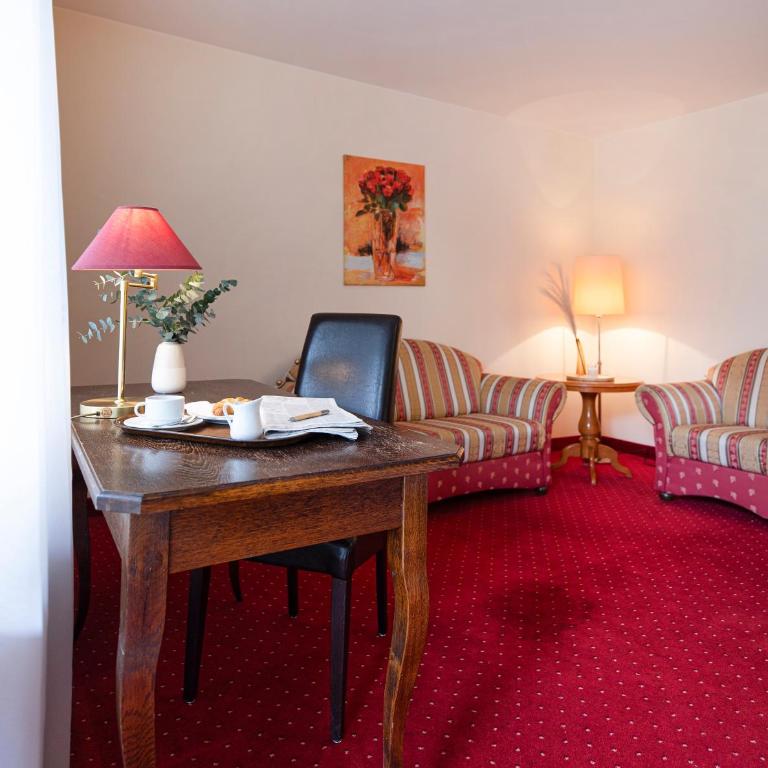 Hotel Biederstein am Englischen Garten - Doppelzimmer - 13