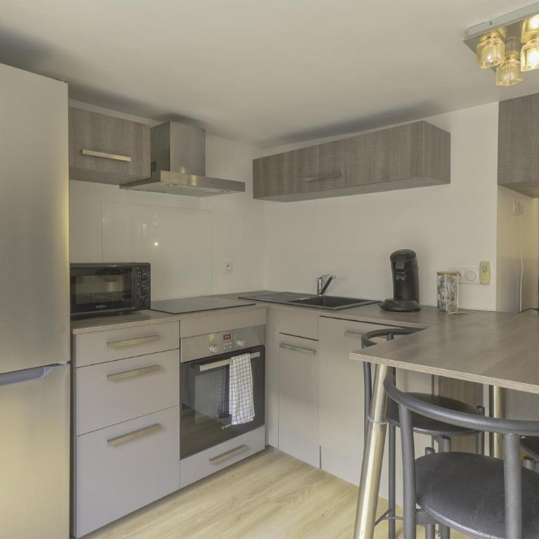 Le Jardin de Ville T2 hyper center Grenoble - One-Bedroom Apartment - 10