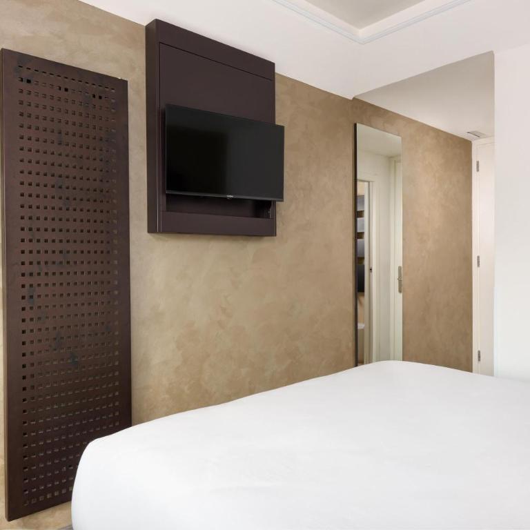 Best Western Hotel Continental - Camera Queen Piccola - 1