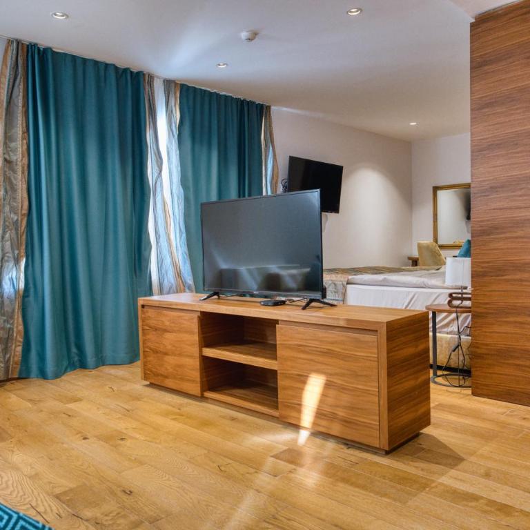 Hotel Nais Nis Autoput - Duplex Apartment - 12