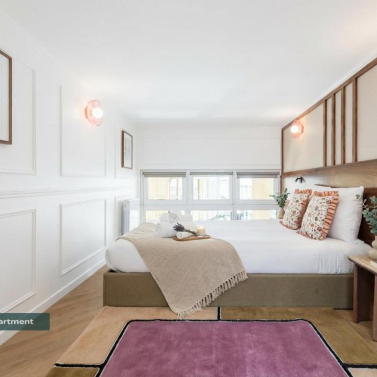 PoeticStay - Grands Boulevards - Panorama - Appartement 2 Chambres - 1