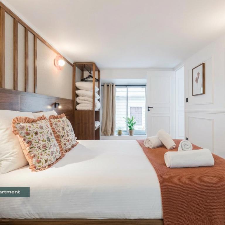PoeticStay - Grands Boulevards - Panorama - Appartement 2 Chambres - 14