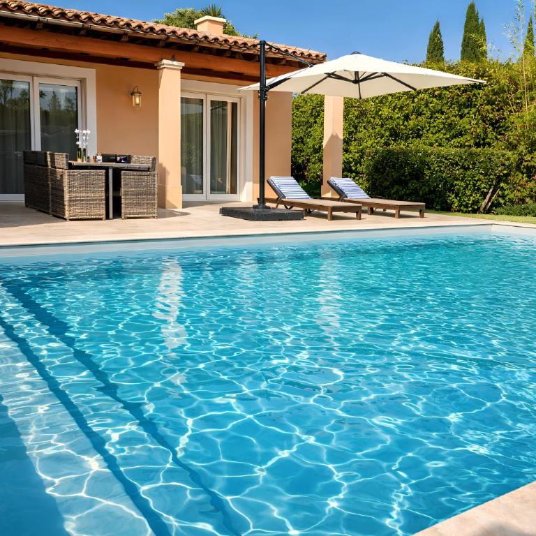 Villa Giovanna à Saint-Raphaël avec piscine chauffée - Villa con Piscina Privata - 24