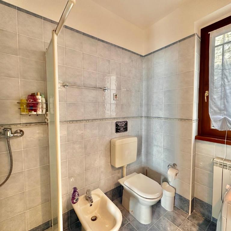 Terrazza fra lago e monti - Casa con 2 Camere da Letto - 23